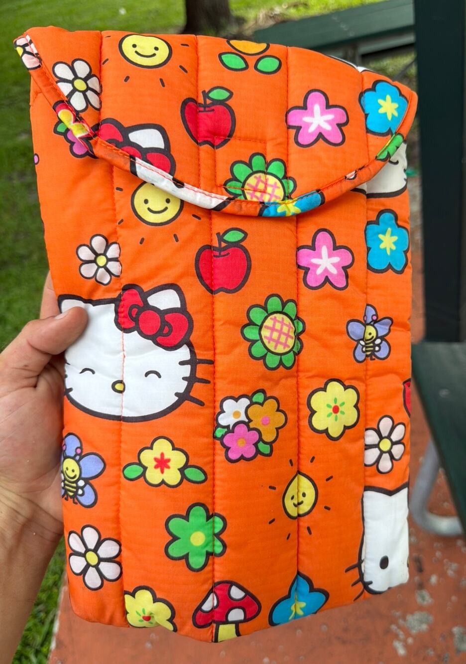 BAGGU HELLO KITTY ORANGE PUFFY QUILTED LAPTOP SLEEVE BAG